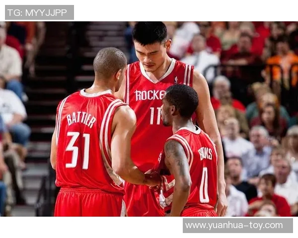 冲突升级!三分王与教练发生激烈争执 冲突升级!三分王与教练发生激烈争执